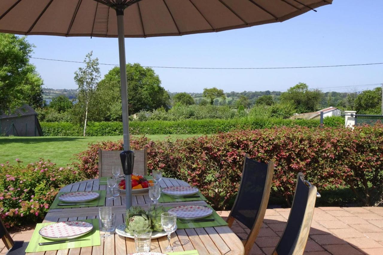 Holiday home With Beautiful Garden, *