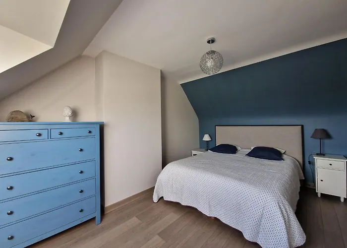 Nice Holiday Home With Beautiful Garden, Paimpol