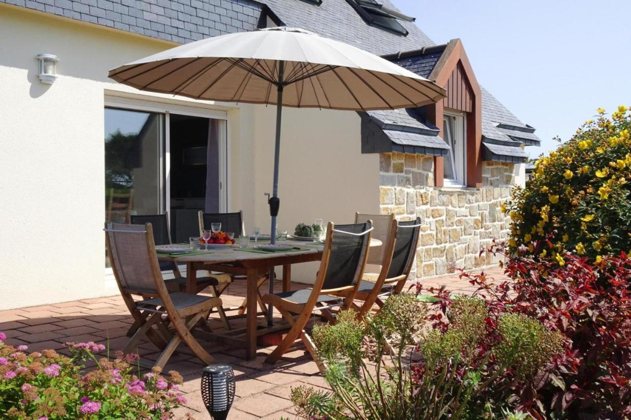 With Beautiful Garden, Paimpol